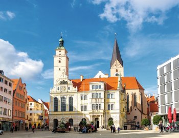 Ingolstadt Rathaus &copy; Shutterstock/Sina Ettmer