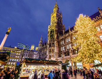 Christkindlmarkt am Marienplatz &copy; fottoo - stock.adobe.com
