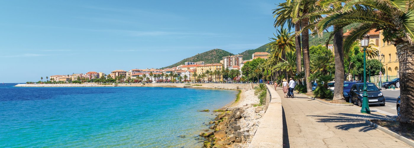 Uferpromande in Ajaccio